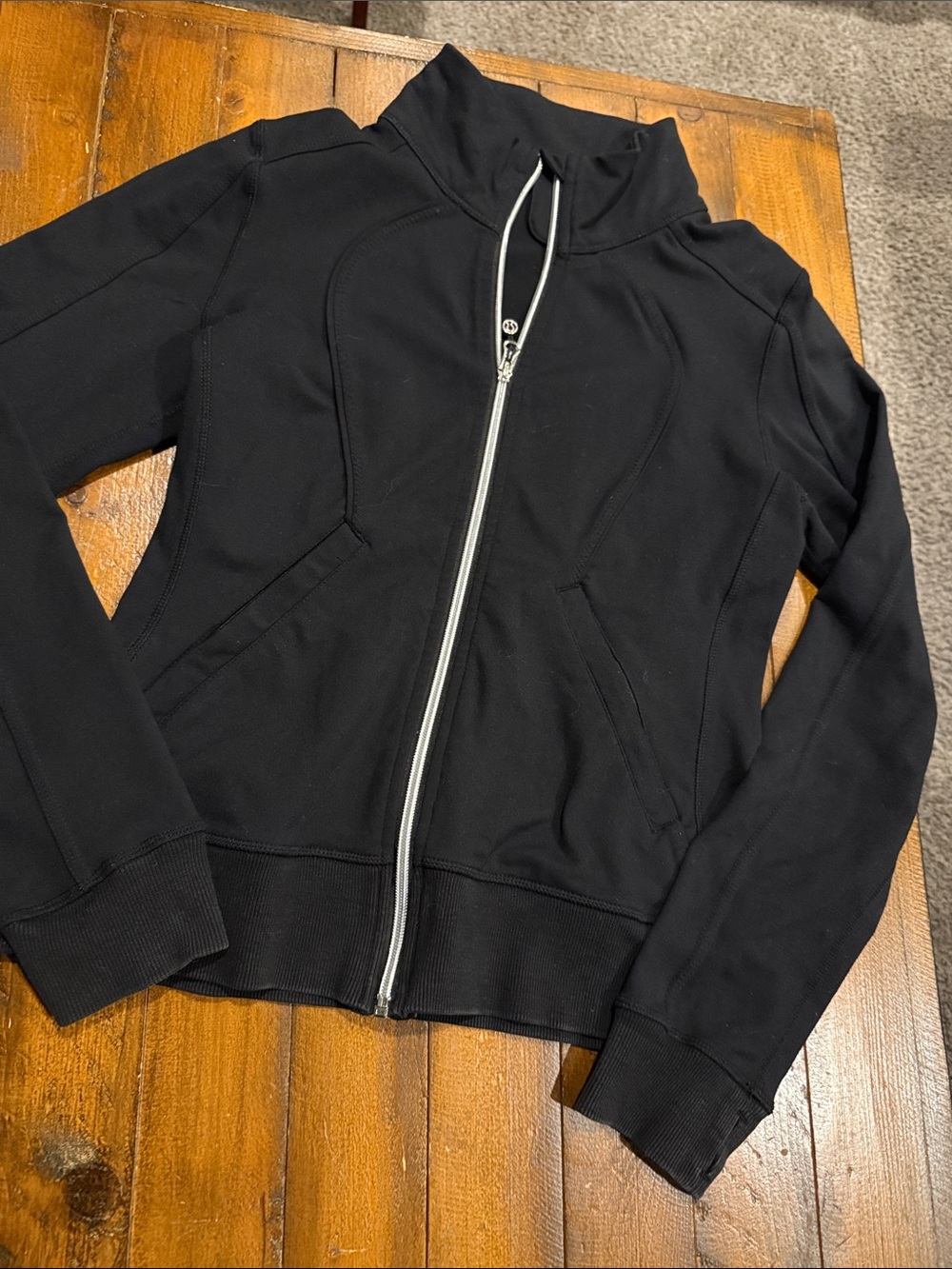 lululemon athletica Black Full-Zip Lightweight Jacket